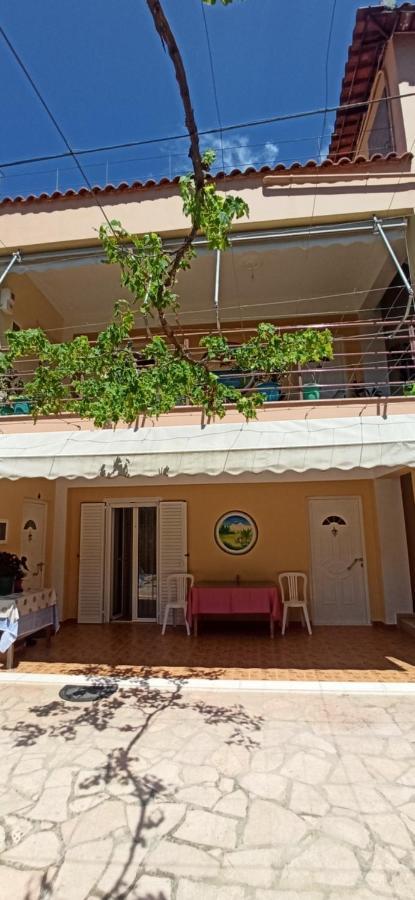 Villa Family Bitri Piqeras Kültér fotó