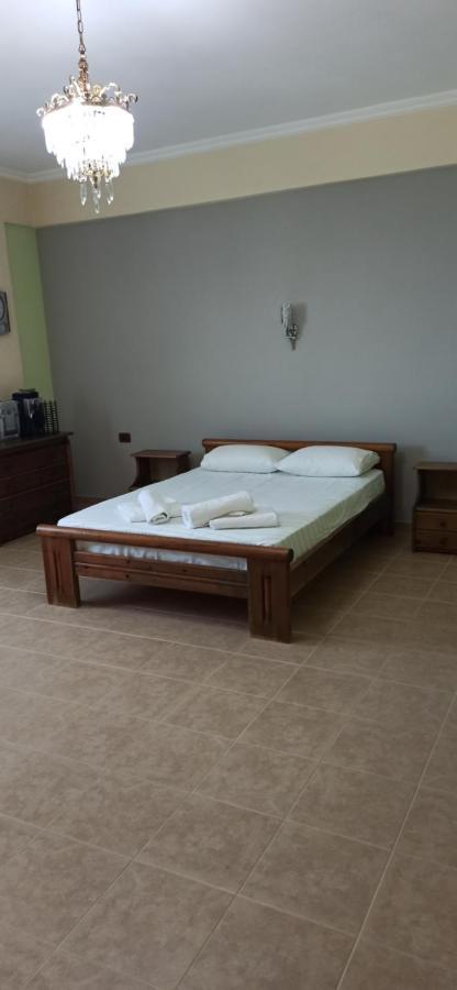 Villa Family Bitri Piqeras Kültér fotó
